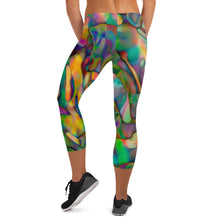Load image into Gallery viewer, Oasis Capri Leggings