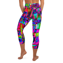Load image into Gallery viewer, Tapestry Yoga Capri Leggings